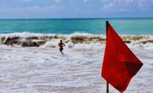 'onde quadrate' mare uscire dall'acqua